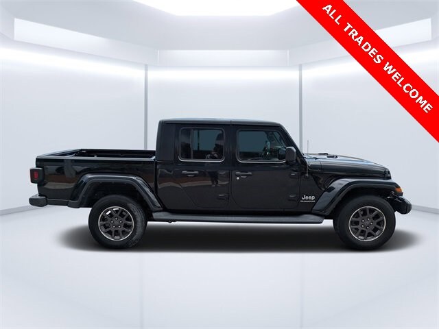 2022 Jeep Gladiator Overland photo 2