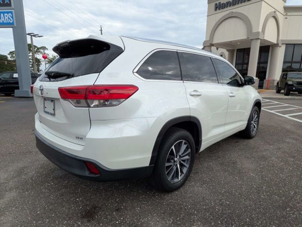 Certified 2018 Toyota Highlander XLE V6 SUV
