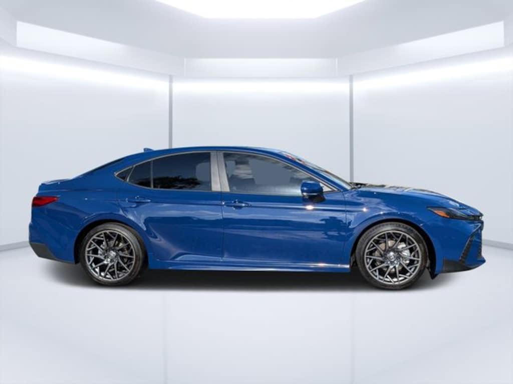 Used 2025 Toyota Camry SE Sedan