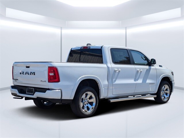 2025 Ram 1500 Big Horn photo 3