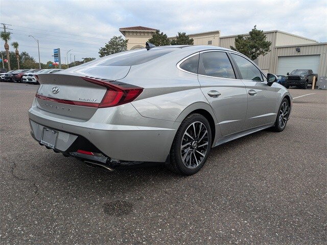 2021 Hyundai Sonata Limited photo 3