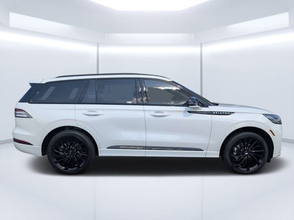 Used 2025 Lincoln Aviator Reserve SUV