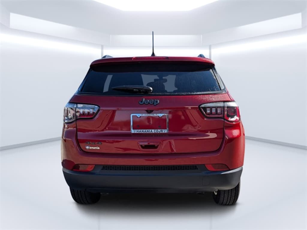 Used 2026 Jeep Compass Latitude SUV