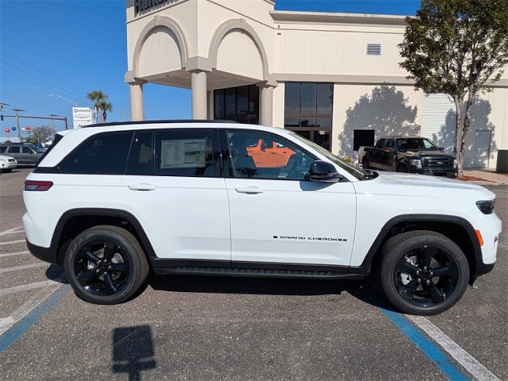New 2025 Jeep Grand Cherokee LIMITED 4X4 Sport Utility