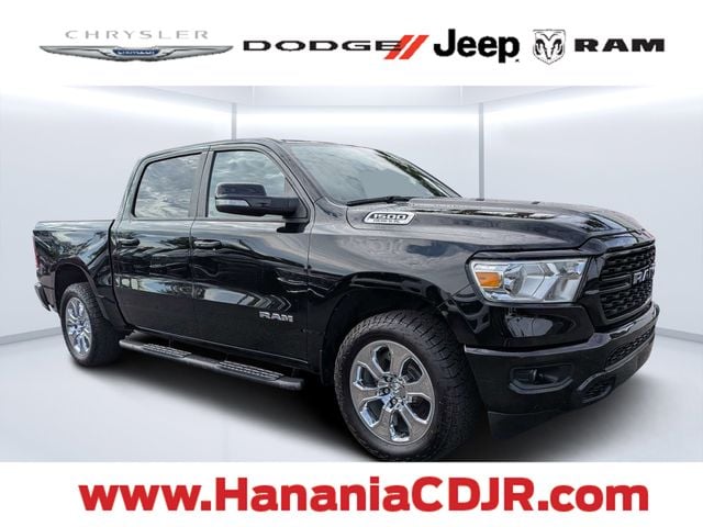 2022 RAM 1500 Big Horn/Lone Star 4x4 Crew Cab 5'7's photo