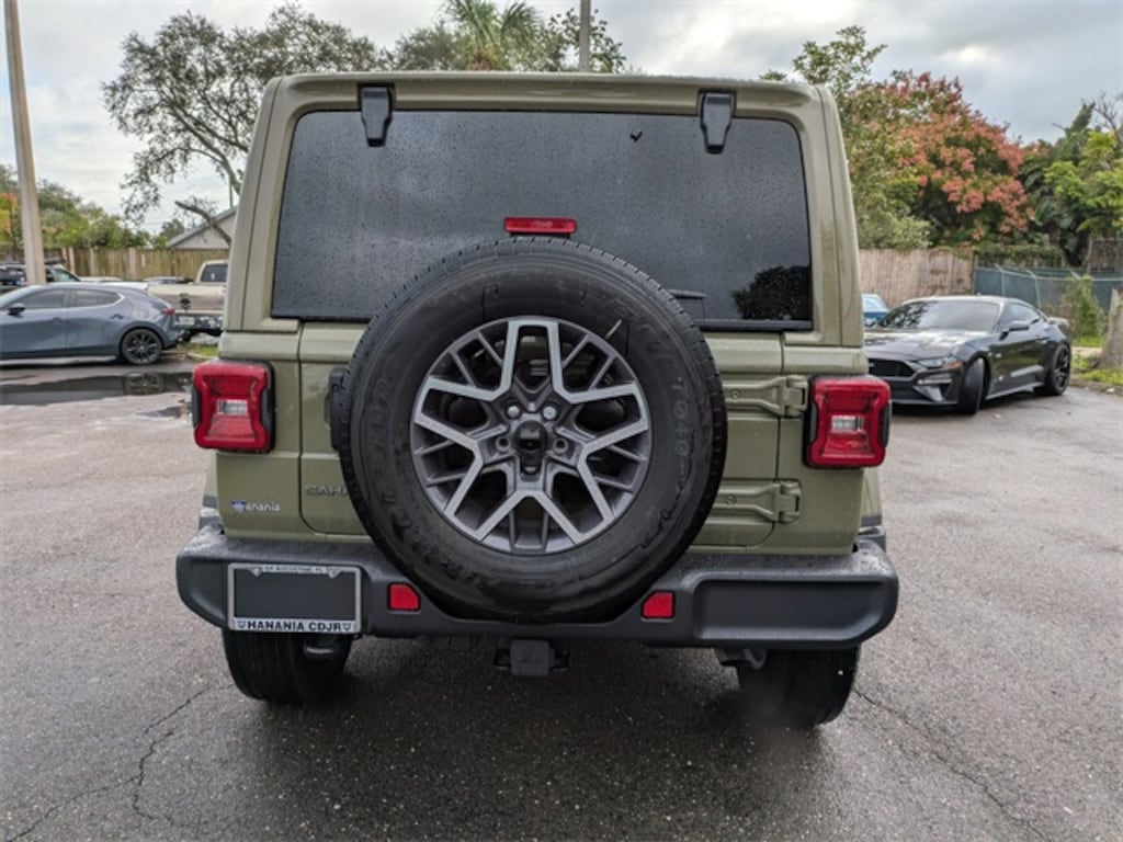 New 2026 Jeep Wrangler 4-DOOR SAHARA Sport Utility