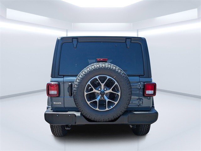 2025 Jeep Wrangler Sport S photo 4