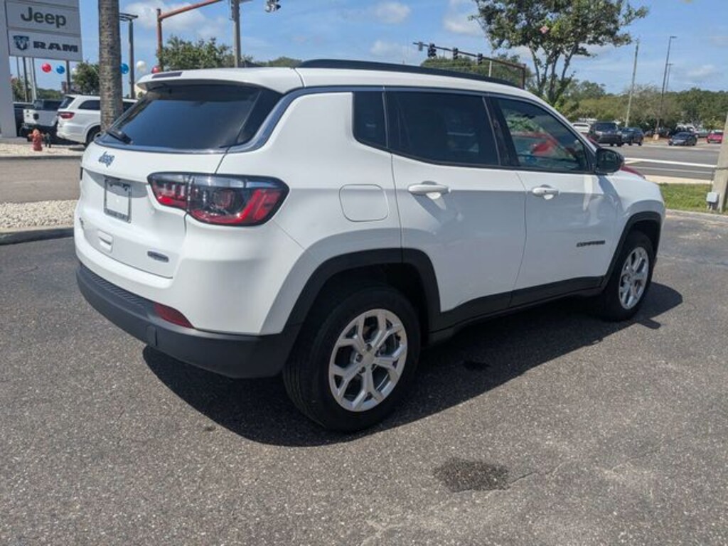 Certified 2024 Jeep Compass Latitude SUV