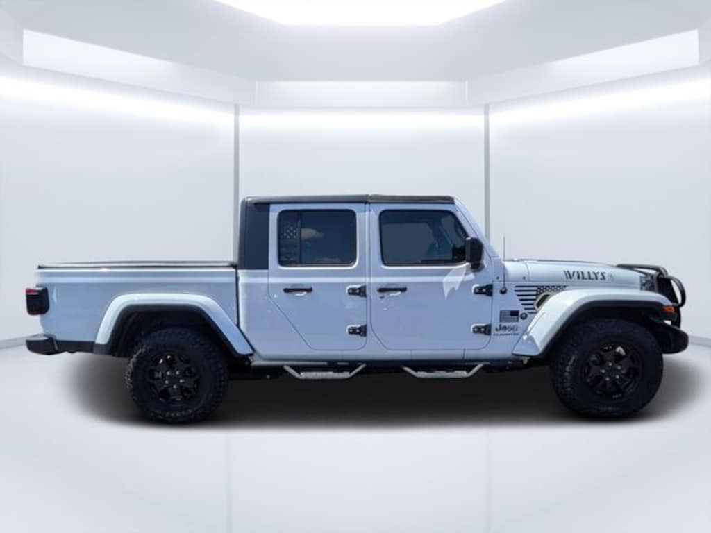 Used 2021 Jeep Gladiator Sport Truck Crew Cab