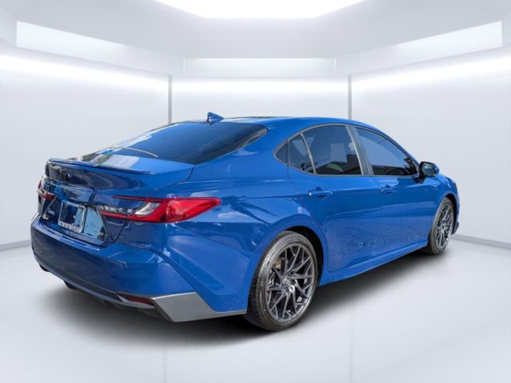 Used 2025 Toyota Camry SE Sedan