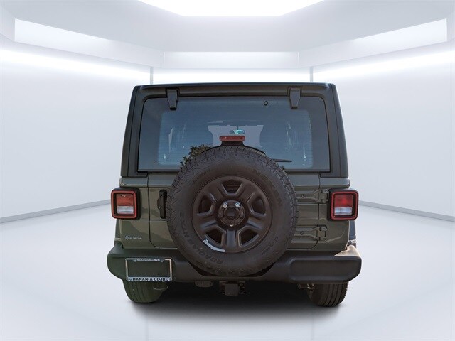2026 Jeep Wrangler Sport photo 4