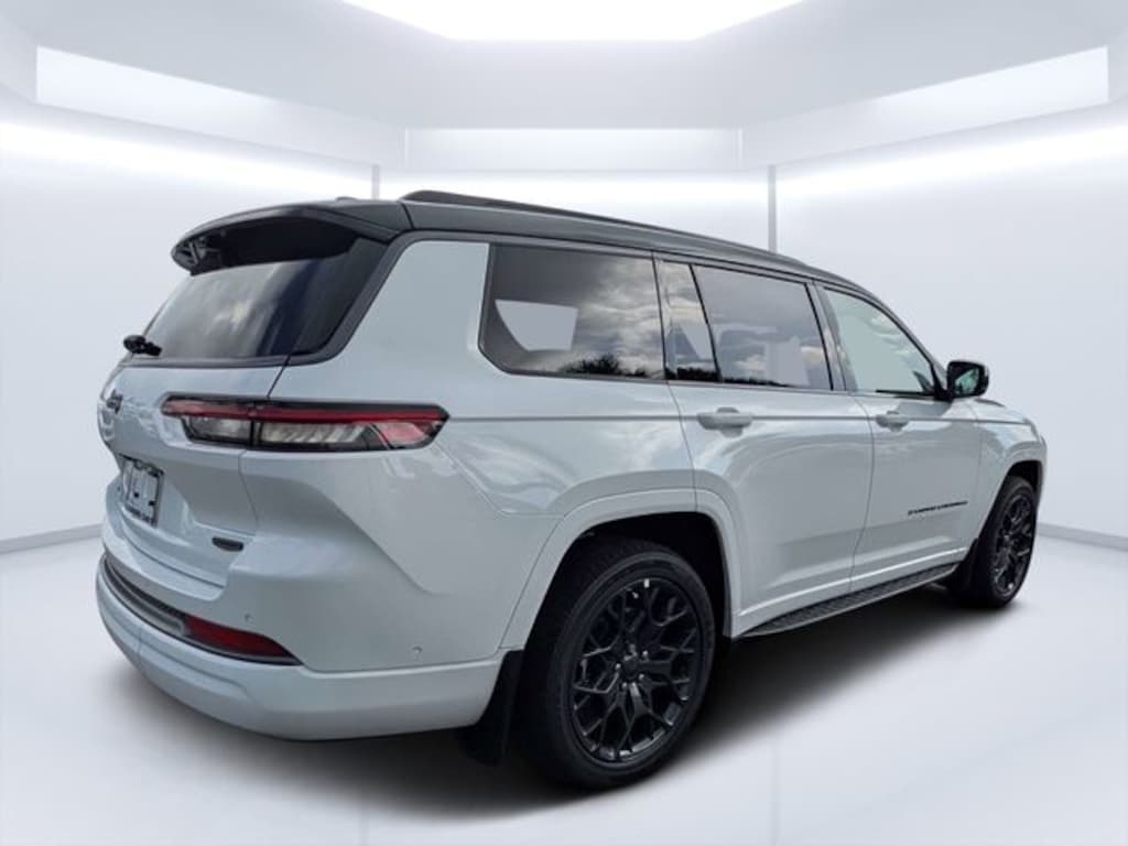 New 2026 Jeep Grand Cherokee L SUMMIT 4X4 Sport Utility