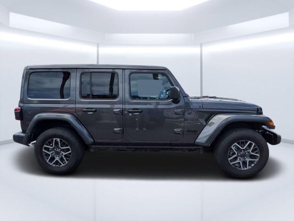 Certified 2025 Jeep Wrangler Sahara SUV