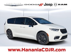 2026 Chrysler Pacifica SELECT Passenger Van