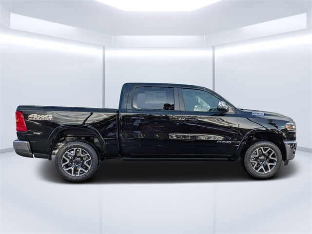 2026 Ram 1500 Laramie photo 2