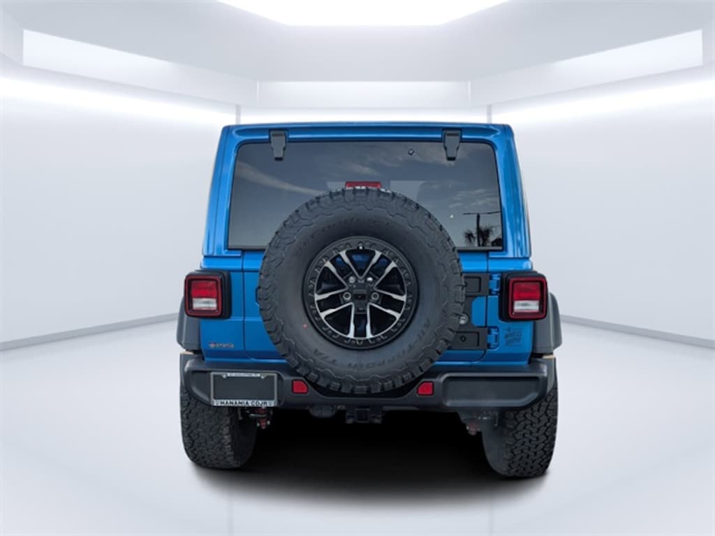 New 2026 Jeep Wrangler 4-DOOR WILLYS Pickup