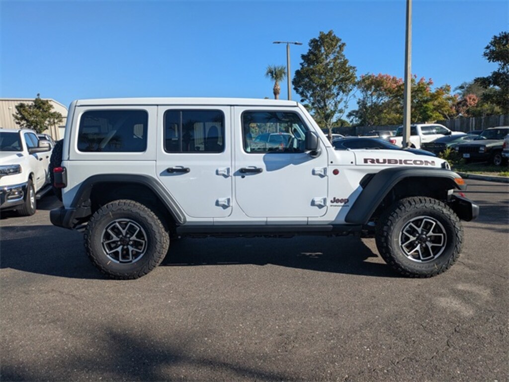 New 2026 Jeep Wrangler 4-DOOR RUBICON Sport Utility