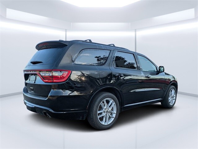 2023 Dodge Durango GT Plus photo 2