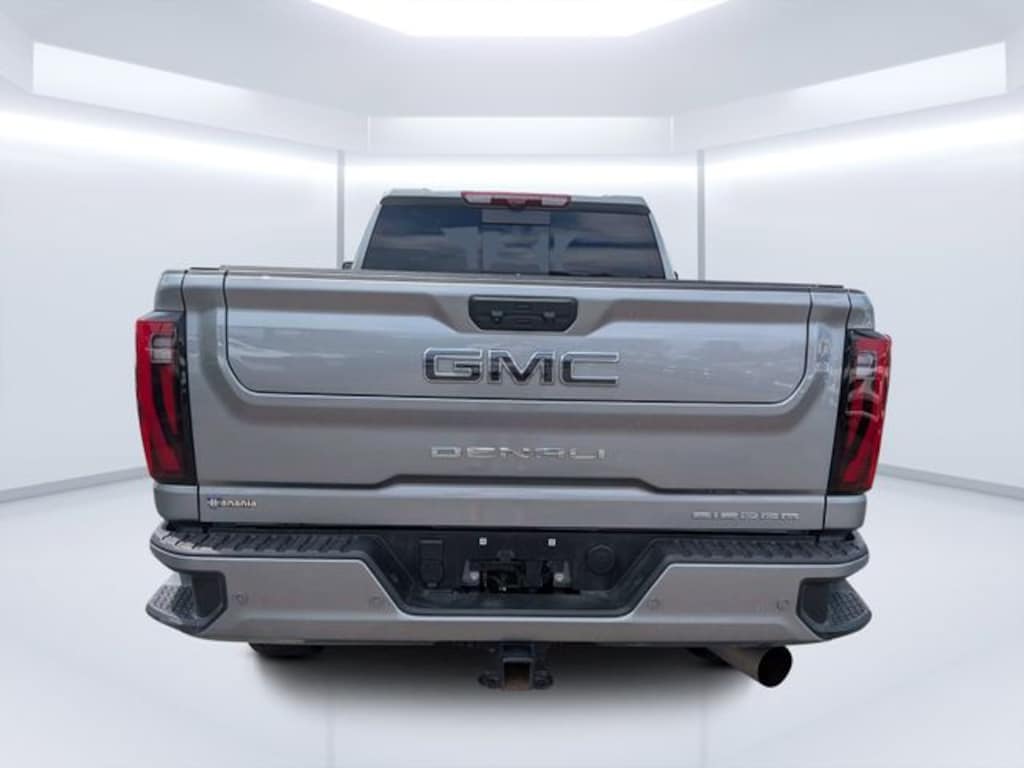 Used 2026 GMC Sierra 2500 HD Denali Ultimate Truck Crew Cab