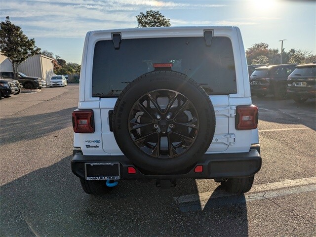 2024 Jeep Wrangler 4xe Sahara photo 4