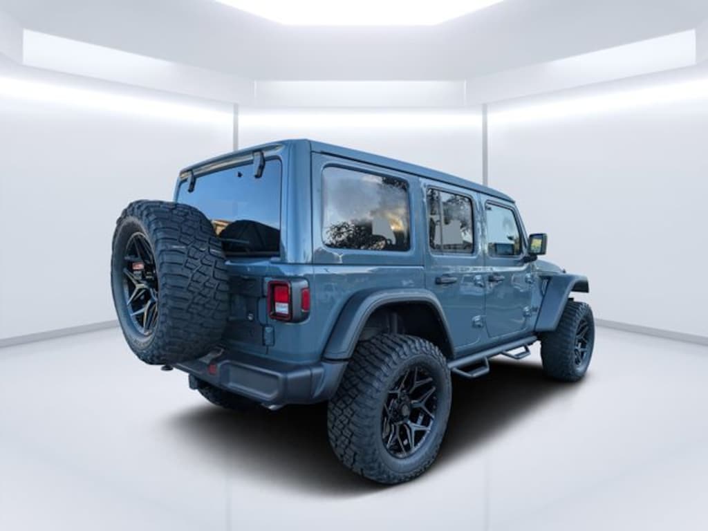 New 2025 Jeep Wrangler 4-DOOR WILLYS Sport Utility