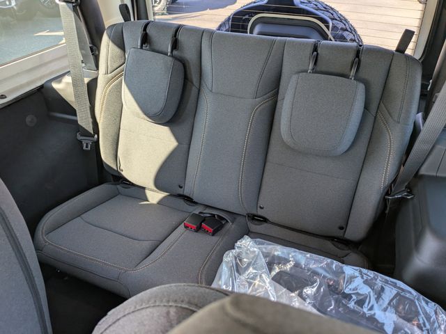 2026 Jeep Wrangler 2-Door Willys - Photo 17