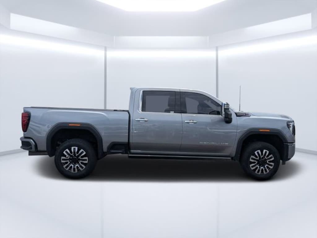 Used 2026 GMC Sierra 2500 HD Denali Ultimate Truck Crew Cab