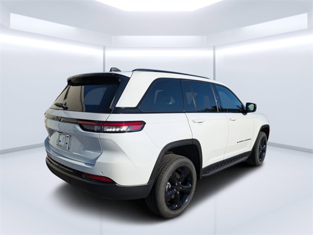 New 2025 Jeep Grand Cherokee ALTITUDE X 4X4 Sport Utility