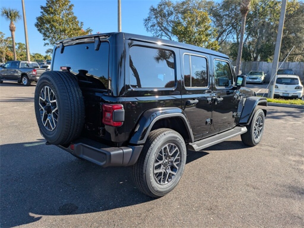 New 2026 Jeep Wrangler 4-DOOR SAHARA Sport Utility