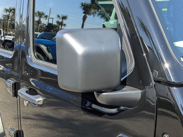 2026 Jeep Wrangler 4-Door Willys - Photo 11