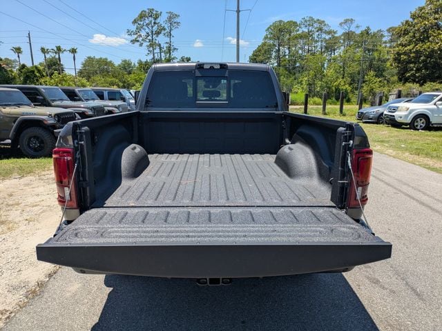 2025 RAM 2500 Laramie - Photo 9