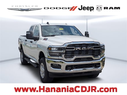 2025 Ram 2500 TRADESMAN CREW CAB 4X4 6'4 BOX Pickup