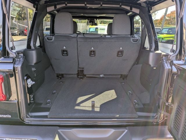 2026 Jeep Wrangler 4-Door Willys - Photo 12