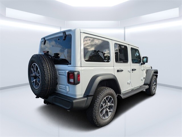 2026 Jeep Wrangler Sport S photo 3