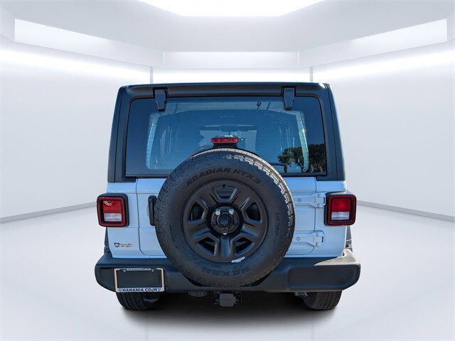 2026 Jeep Wrangler Sport photo 4