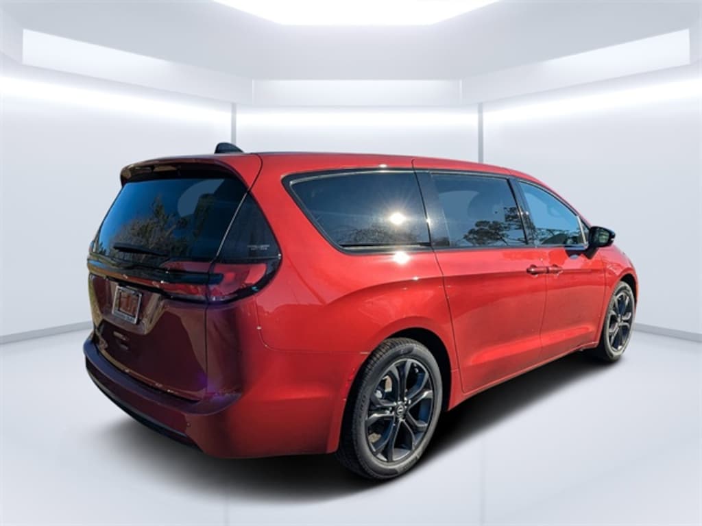 New 2026 Chrysler Pacifica SELECT Passenger Van