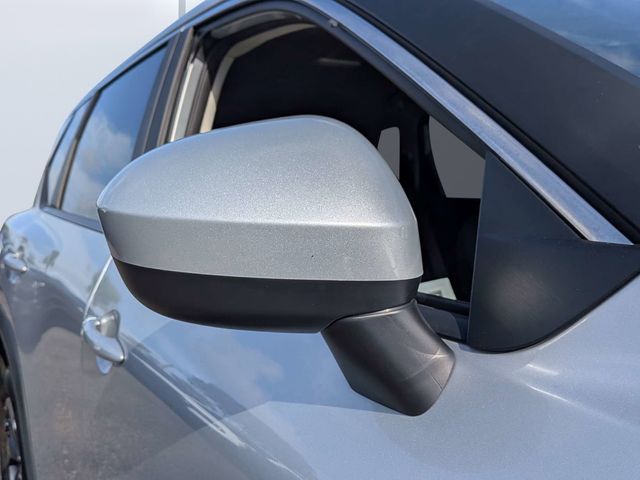 2024 Nissan Rogue SV - Photo 11