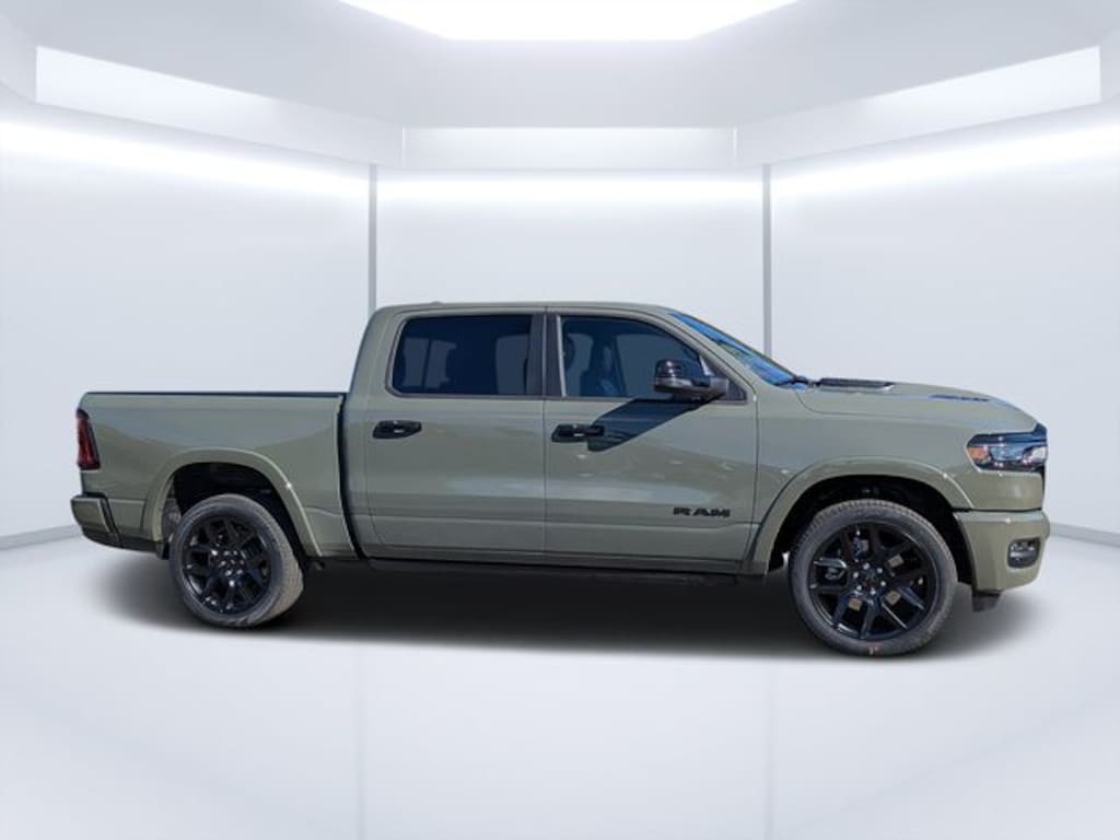 New 2026 Ram 1500 LARAMIE CREW CAB 4X2 5'7 BOX Pickup