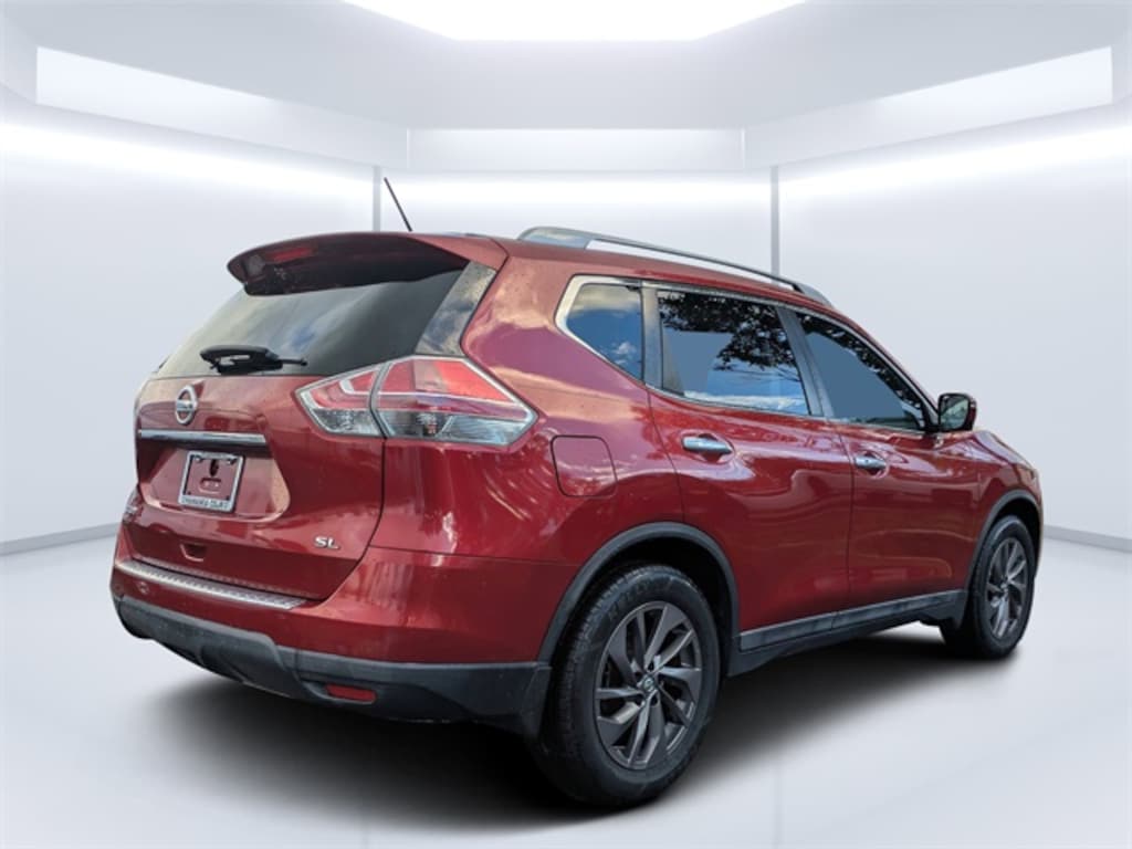 Used 2016 Nissan Rogue SL SUV