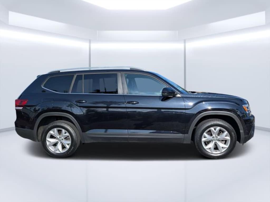 Used 2018 Volkswagen Atlas 2.0T SE w/Technology SUV
