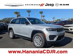2025 Jeep Grand Cherokee LAREDO X 4X4 Sport Utility