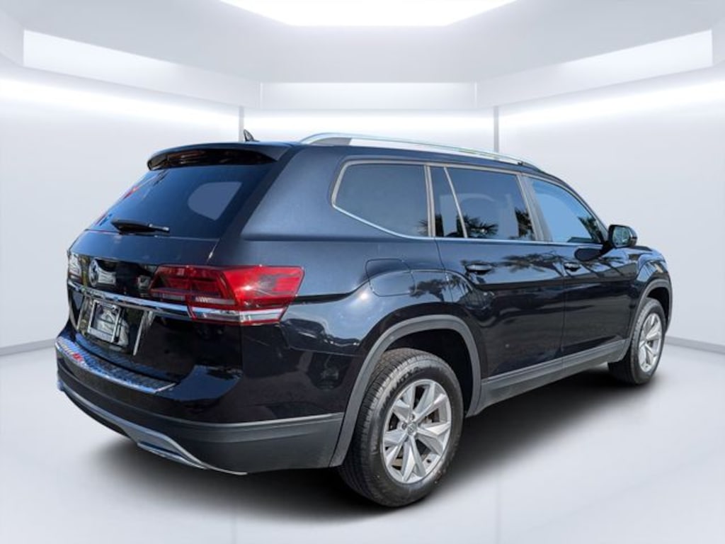 Used 2018 Volkswagen Atlas 2.0T SE w/Technology SUV