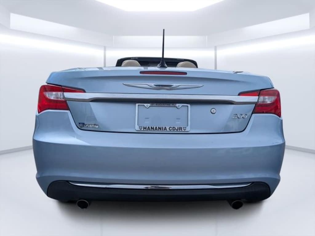 Used 2013 Chrysler 200 Limited Convertible
