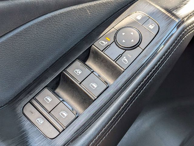 2024 Nissan Rogue SV - Photo 24