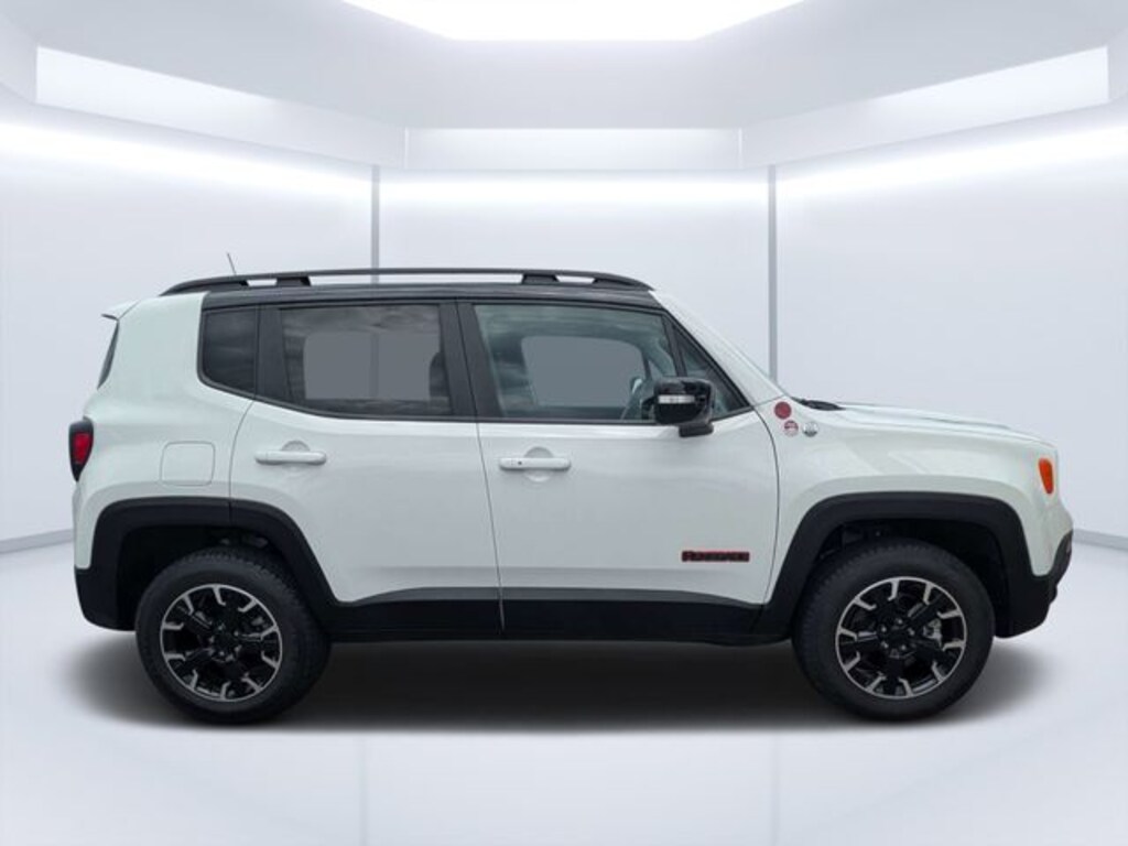 Used 2023 Jeep Renegade Trailhawk SUV