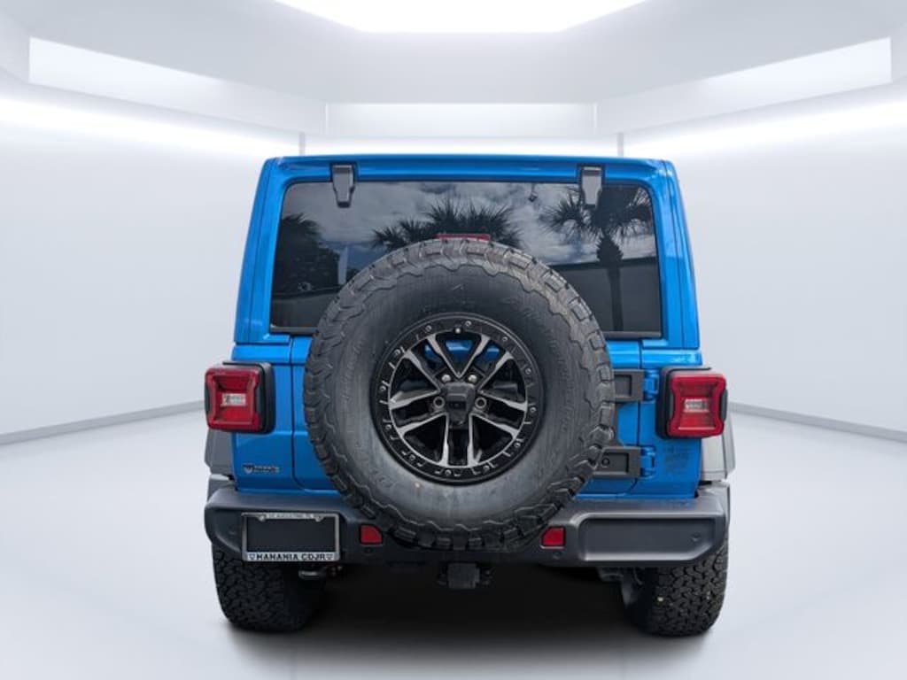 New 2026 Jeep Wrangler 4-DOOR WILLYS Sport Utility