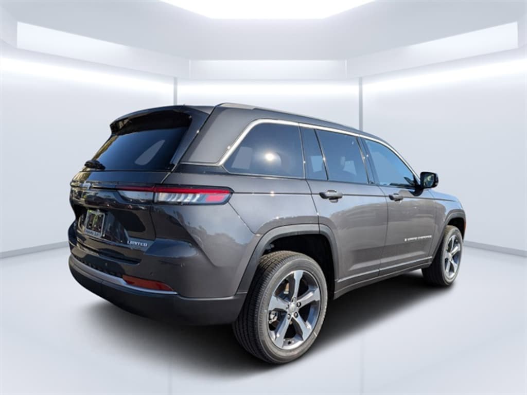 New 2026 Jeep Grand Cherokee LIMITED 4X4 Sport Utility