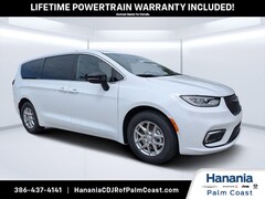 2026 Chrysler Pacifica Select Passenger Van