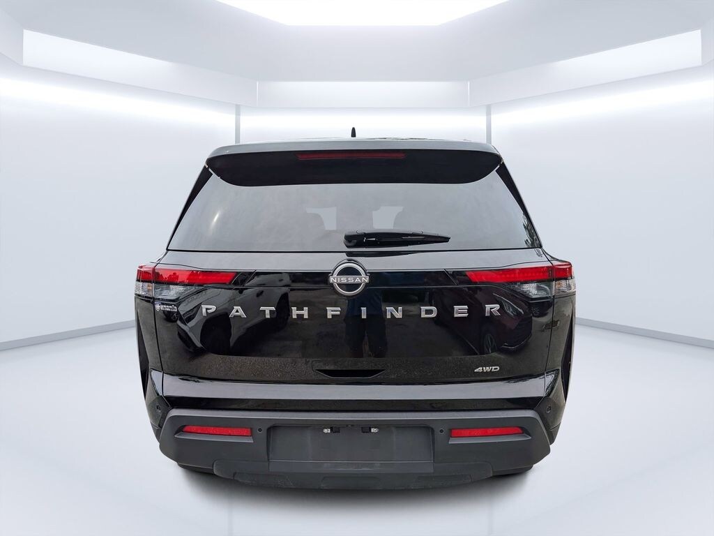 Used 2025 Nissan Pathfinder SV SUV