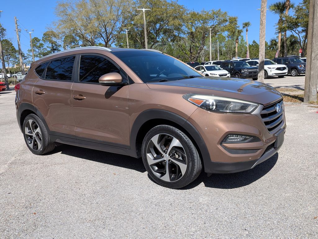2016 Hyundai Tucson Sport